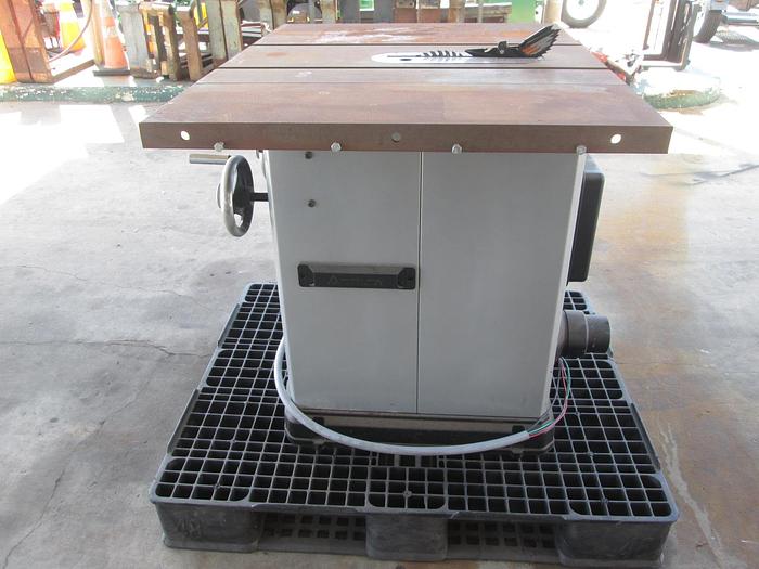 Used Delta 10" Tilting Unisaw