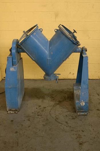 Used 3 CU. FT. P-K TWIN SHELL BLENDER – S/S