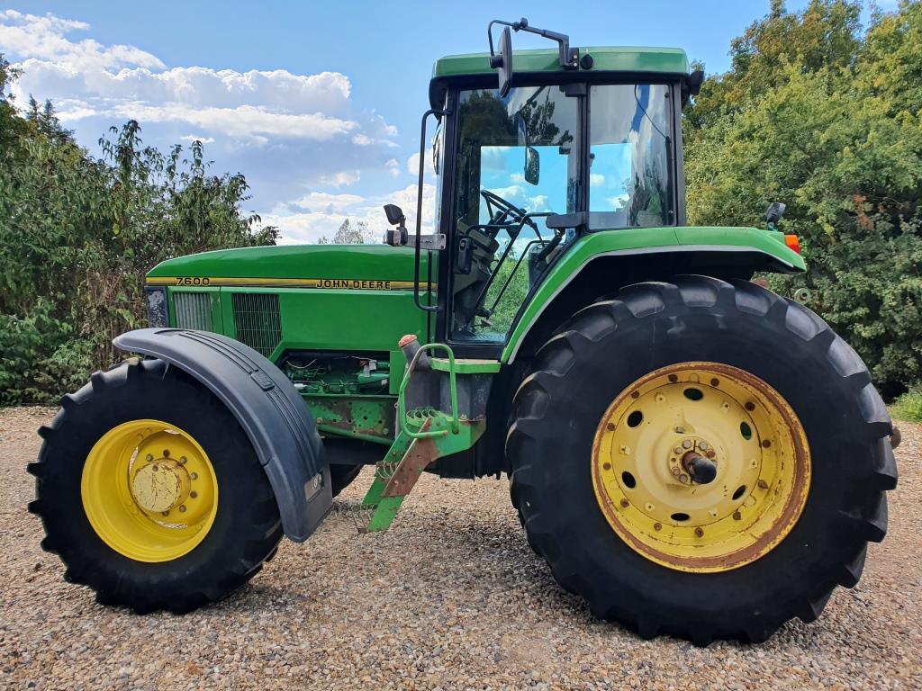 Used John Deere 7600 4wd Tractor