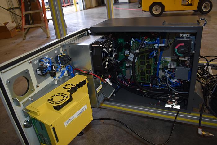 Refurbished Fanuc Lr Mate 200iD/4s Certified FANUC Training Cell with Vision - 2015