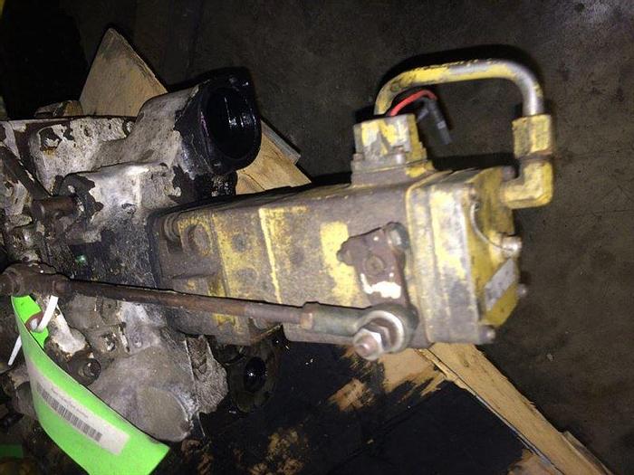 Used Caterpillar Fuel Injection Pump 7E-1633