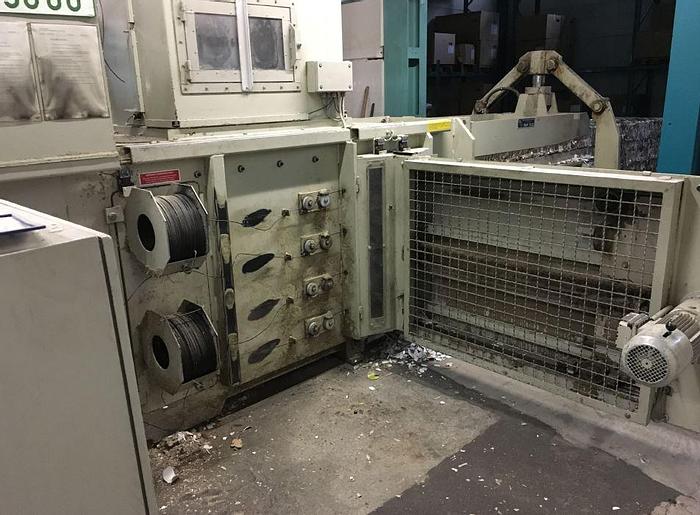 Gebraucht 2001 Paal`s Packpressen-Fabrik Ballenpresse