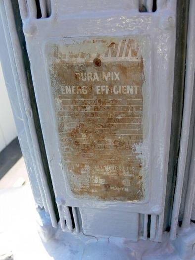 Used DCI 6000 Liter Stainless Steel Jacketed Reactor w/ Top Agitator 40 psi / 125 psi