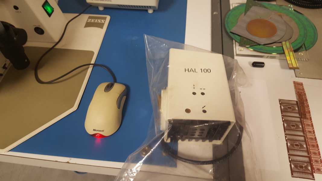 Used Carl Zeiss Axioscope 2 MAT