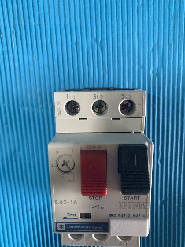 Used Telemecanique Motor Circuit Breaker GV2-M05