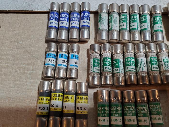 (Lot of 37 Fuses) Littelfuse BAF-10 SLC FLQ 5 FuseTron FNM-10