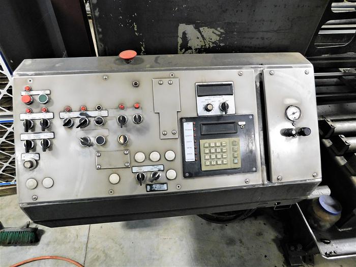Used 1995 Hem 18" x 20" Horizontal Automatic Bandsaw H130HA-DC