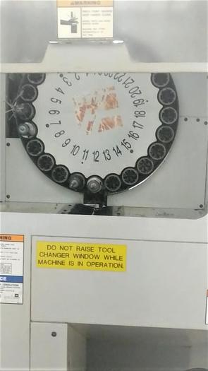 Used 2005 Haas MDC-500 Mill Drill Center