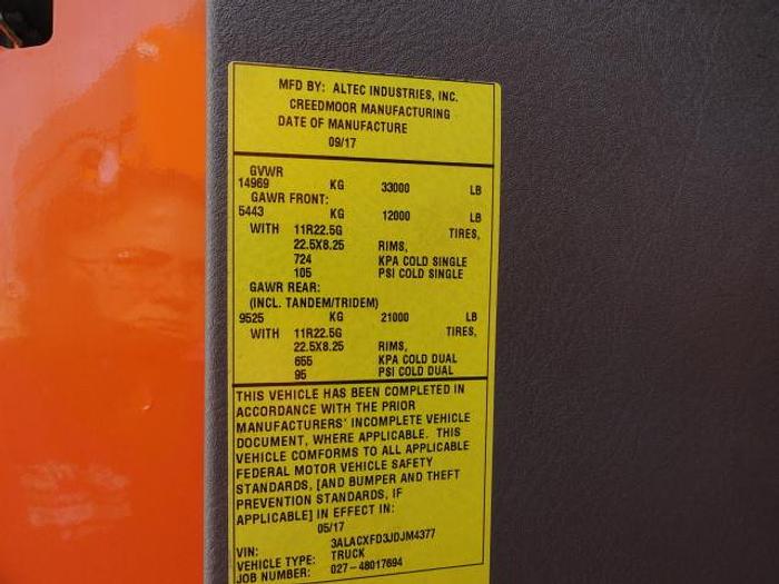 Used 2018 FREIGHTLINER BUSINESS CLASS M2 106