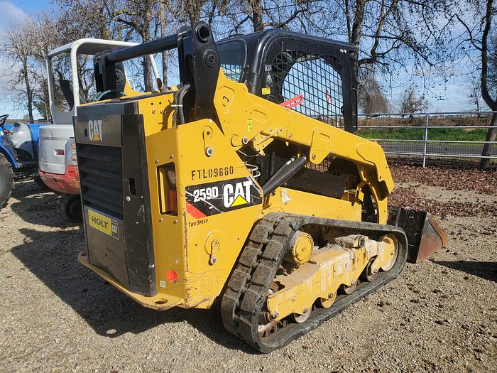 Used 2016 CAT 259D