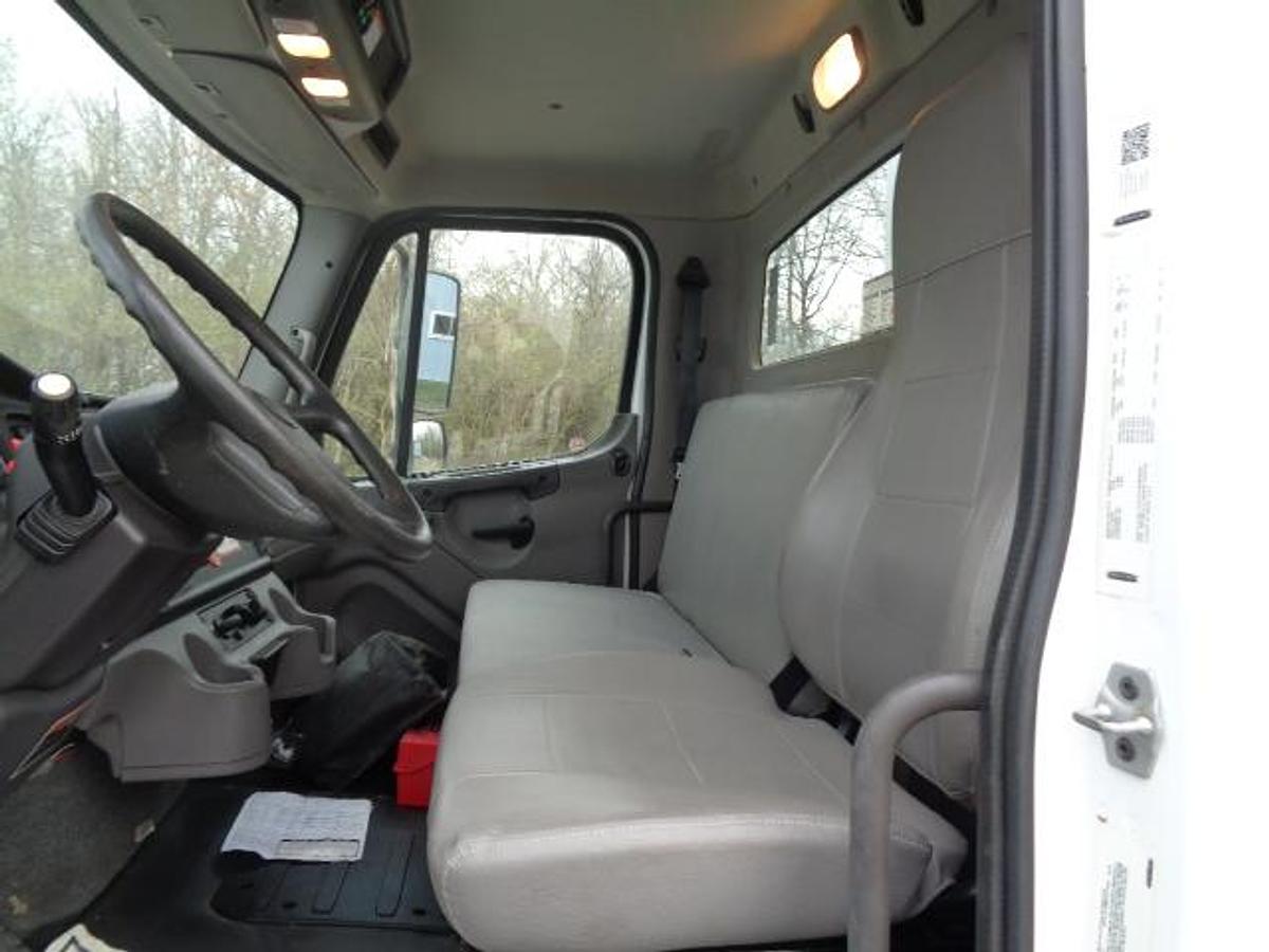 Used 2019 ALTEC DM47B-TR Digger Derrick Crane Truck