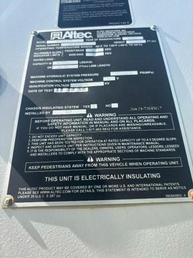Used 2021 ALTEC REMOTE CONTROL INSULATED TRIMMER MT66-E76