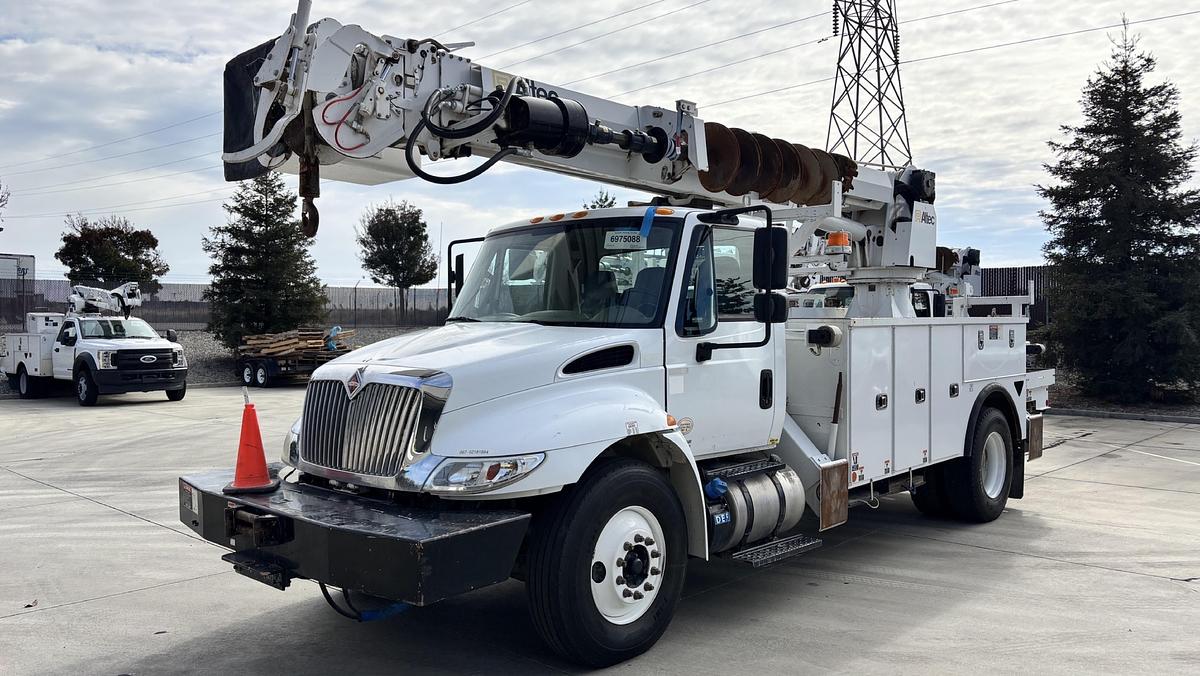 Used 2019 ALTEC DM47B-TR