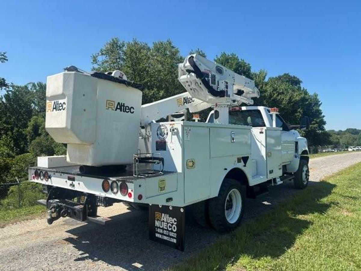 Used 2021 ALTEC AT41M