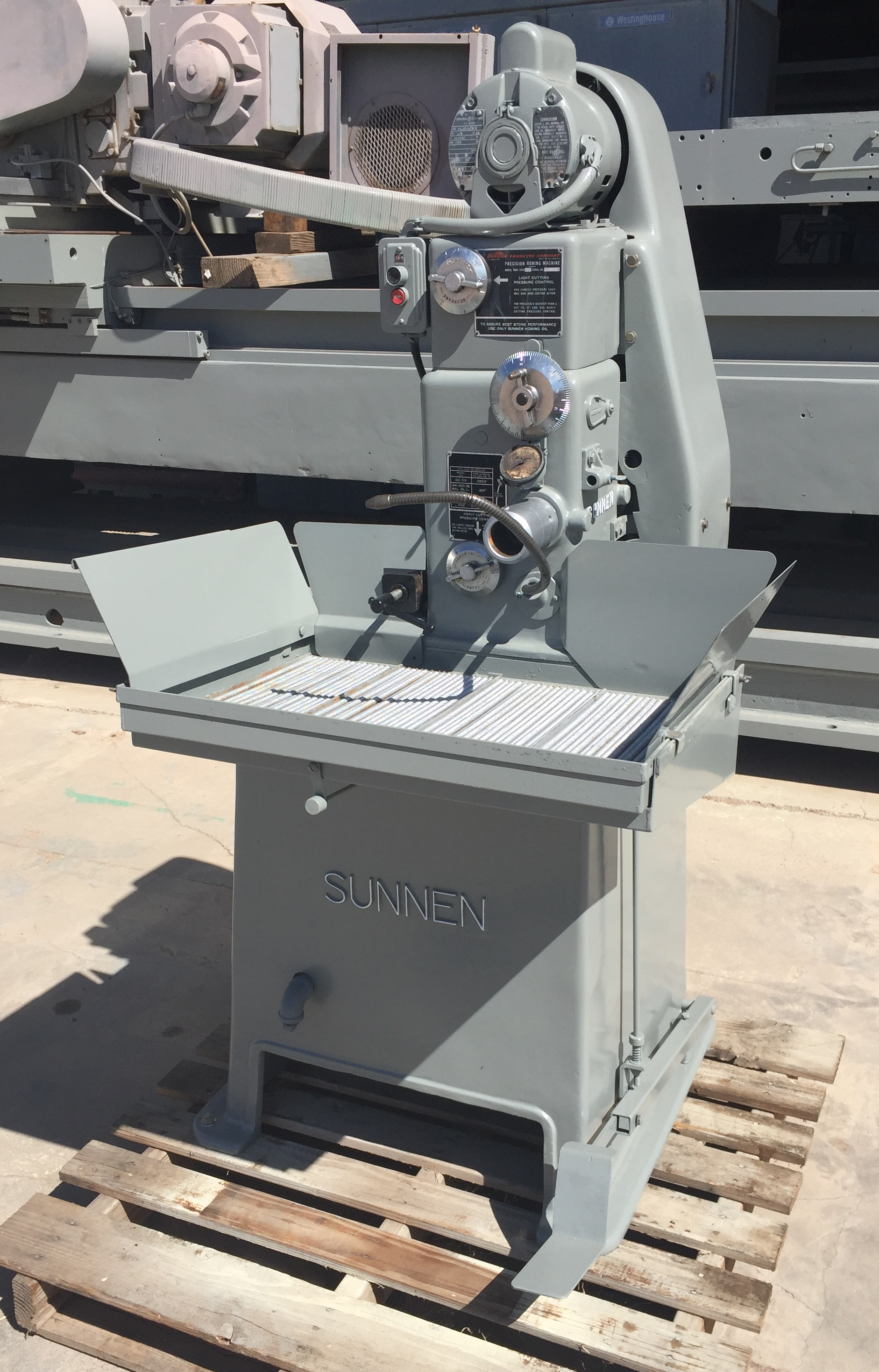 Used Sunnen Mdl. MBB-1600 Precision Hone