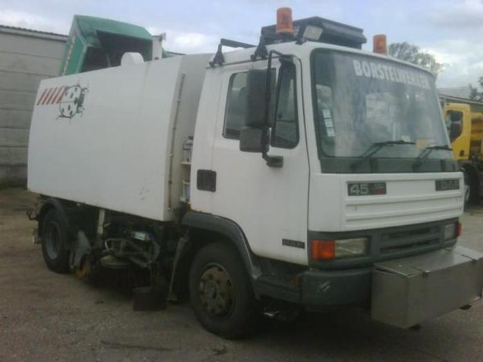 Gebruikt 1996 DAF 45, with Beam S5000 Left and righthandside working