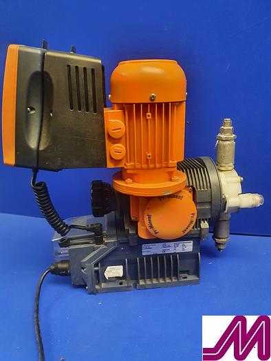 Used 2013 Sigma X Prominent S1CBH Ddiaphragm Metering Pump S1CBH 10044PVTS010UA010S0EN