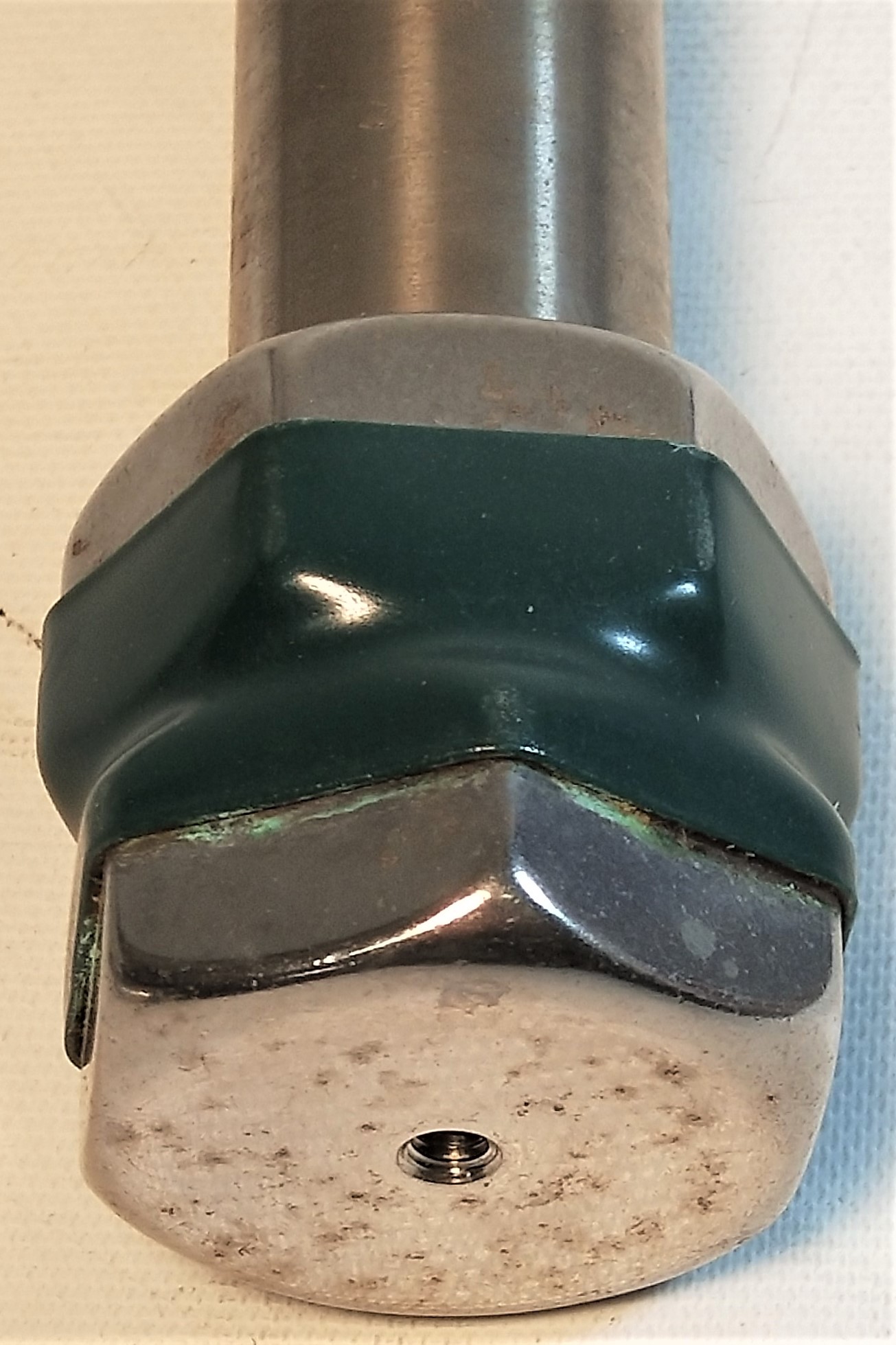 Used Vydac 218TP1022 C18 Preparative HPLC Column - 25 cm × 22 mm x 10µm