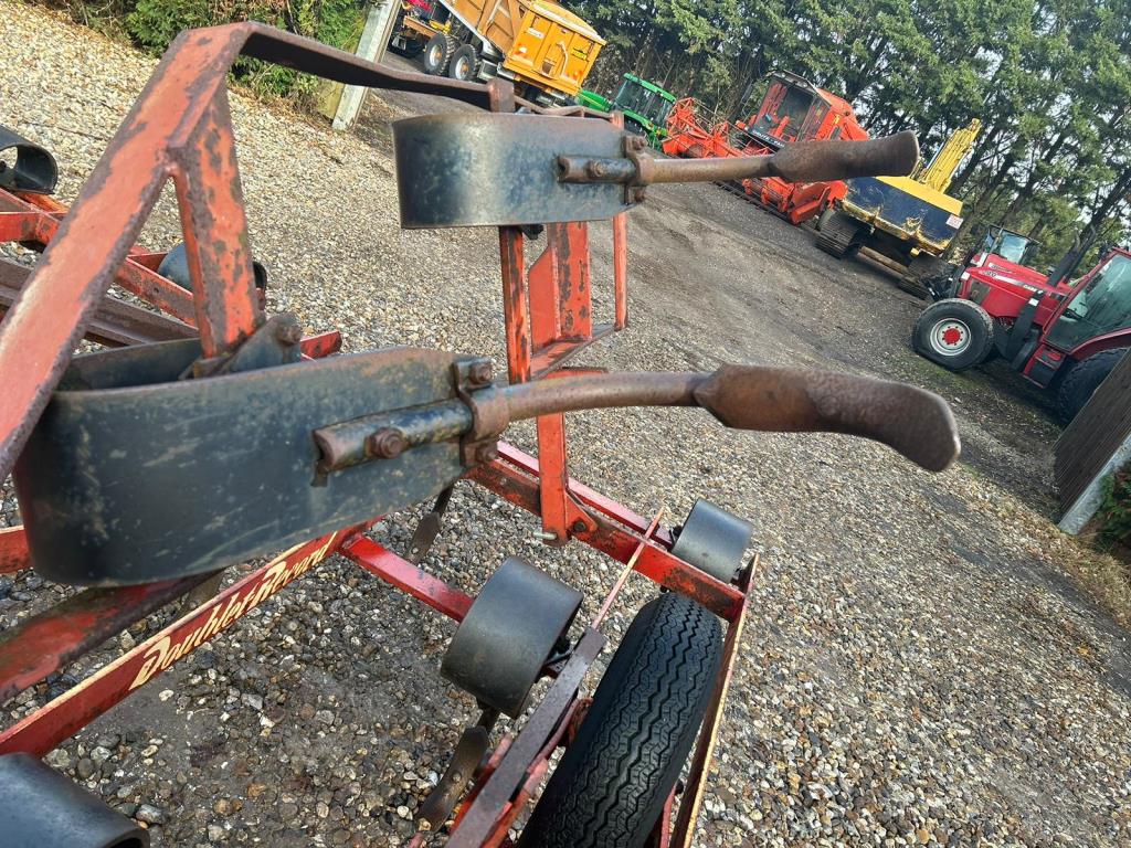 Used Doublet-Record 4.5m Cultivator