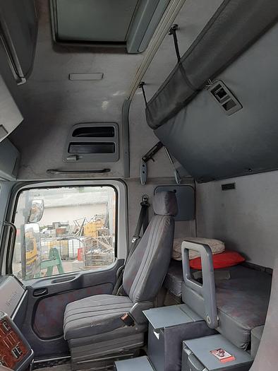 Gebruikt 2002 MERCEDES BENZ ACTROS 1846