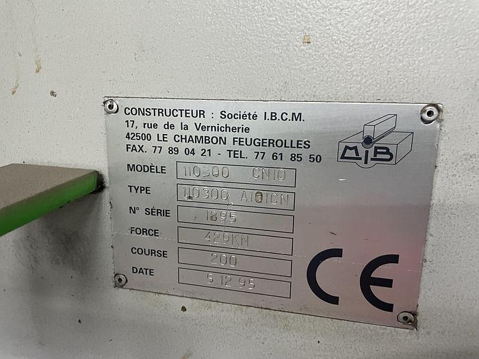 Utilisé Cisaille guillotine marque MIB ex I.B.C.M