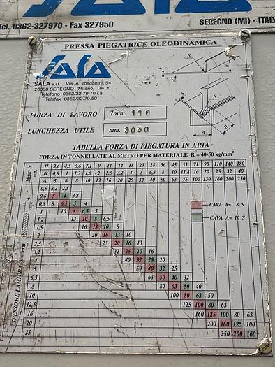 Usato PIEGATRICE SALA IDRAULICA 3000X110 TON