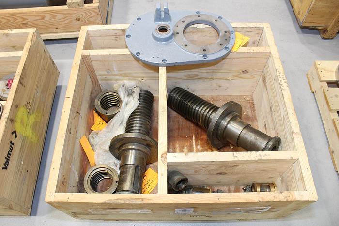 Refurbished Beloit DD2000 Series 38" Refiner #44091