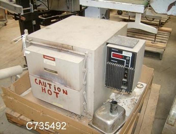 Used Furnace, Kiln, Thermolyne, Mdl FA1748, 17-1/2"l x 9-1/2"w #C735492
