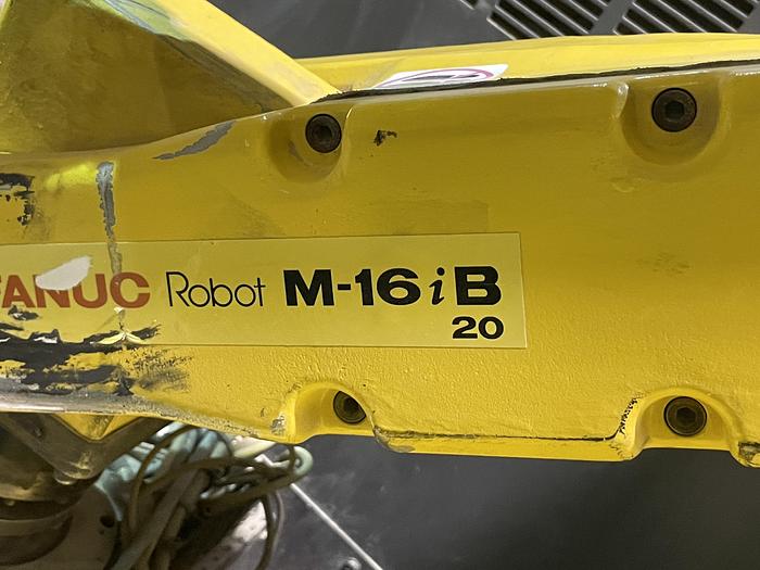 Used FANUC FANUC M16iB/20