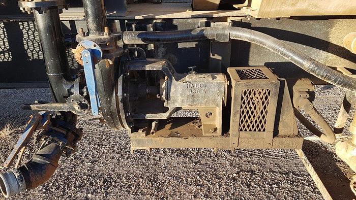 Used 2000 WELCAN 4 Axle Carrier Style Oilfield Pump / Kill Truck