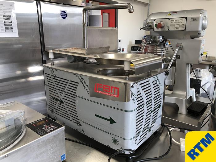 Used Chocolate Temperer