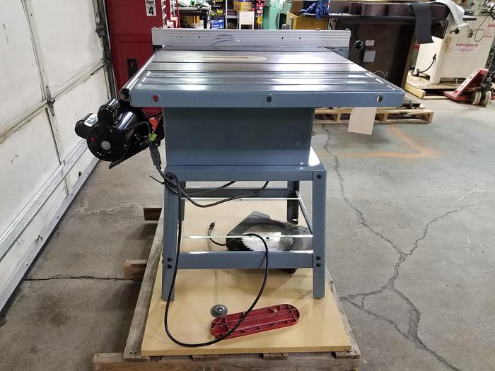 Used Delta 34-444 Contractors Table Saw