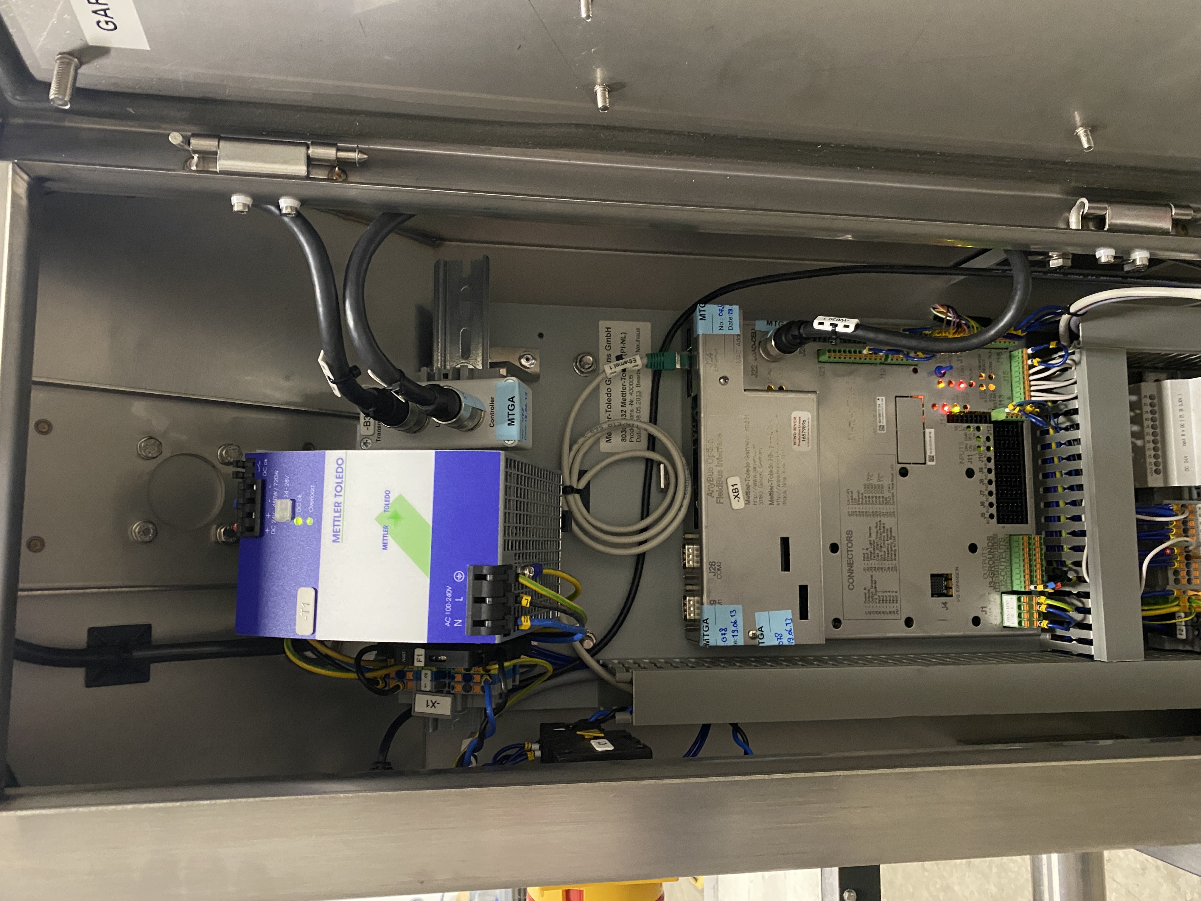 Used 2013 Mettler Toledo Garvens XS checkweigher