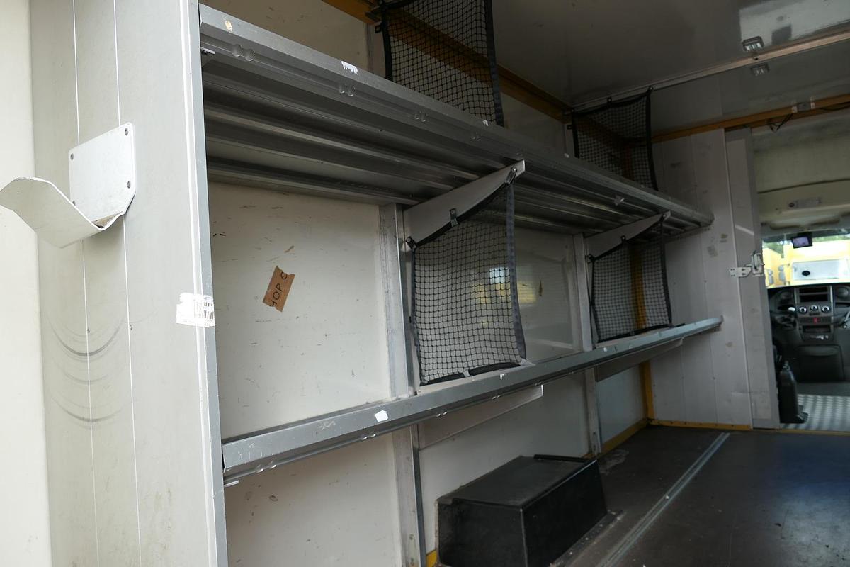 Gebraucht Iveco Daily 35 S11 C30C AUTOMATIK KAMERA Regale LUFT DURCHGANG EURO-5 CoC