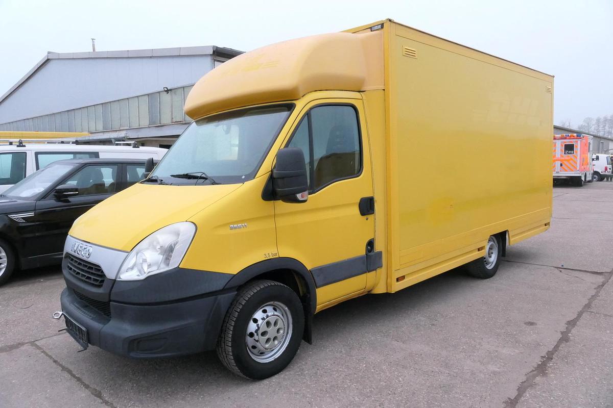 Gebraucht Iveco Daily 35 S11 C30C AUTOMATIK KAMERA Regale LUFT DURCHGANG EURO-5 CoC