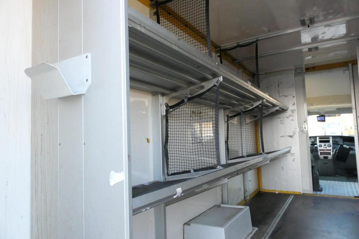 Gebraucht Iveco Daily 35 S11 C30C AUTOMATIK KAMERA MAXI Regale DURCHGANG