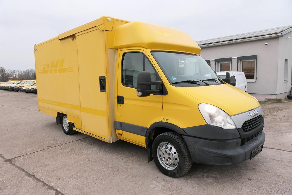 Gebraucht Iveco Daily 35 S11 C30C AUTOMATIK KAMERA MAXI KAMERA Regale LUFT - EURO 5 - CoC