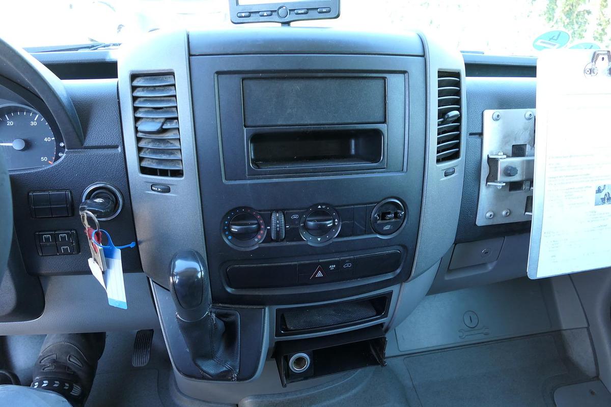 Gebraucht Mercedes-Benz SPRINTER 310 CDI MAXI EURO-5 KOFFER REGALE KAMERA DURCHGANG