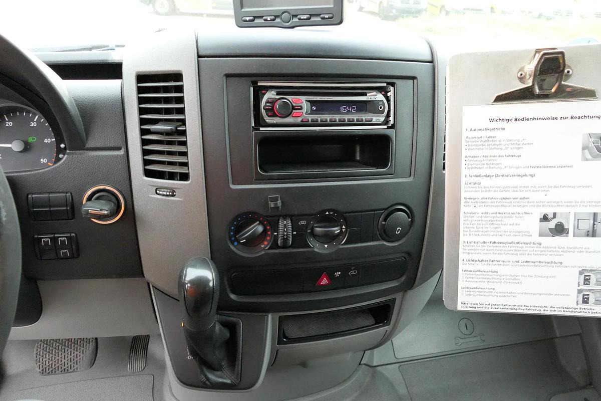 Gebraucht Mercedes-Benz SPRINTER 310 CDI MAXI EURO-5 KOFFER REGALE KAMERA DURCHGANG