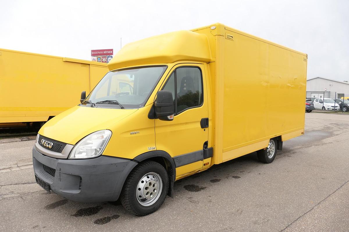 Gebraucht Iveco Daily 35 S11 C30C AUTOMATIK KAMERA MAXI Regale DURCHGANG