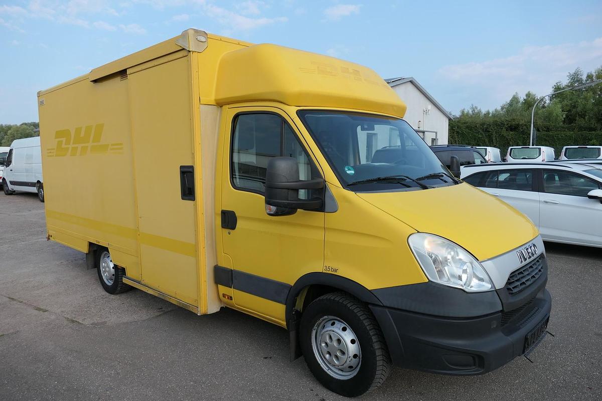 Gebraucht Iveco Daily 35 S11 C30C AUTOMATIK KAMERA Regale LUFT DURCHGANG EURO-5 CoC