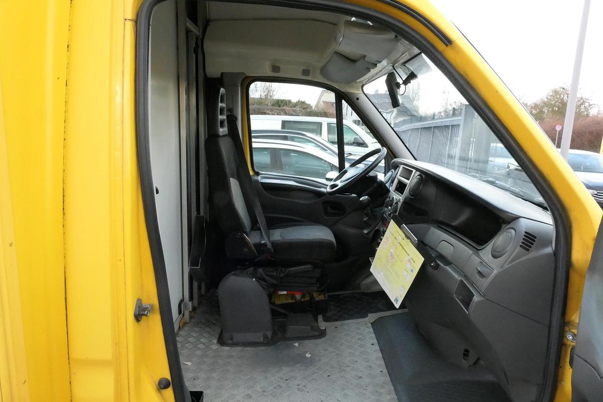 Gebraucht Iveco Daily 35 S11 C30C AUTOMATIK KAMERA MAXI Regale DURCHGANG