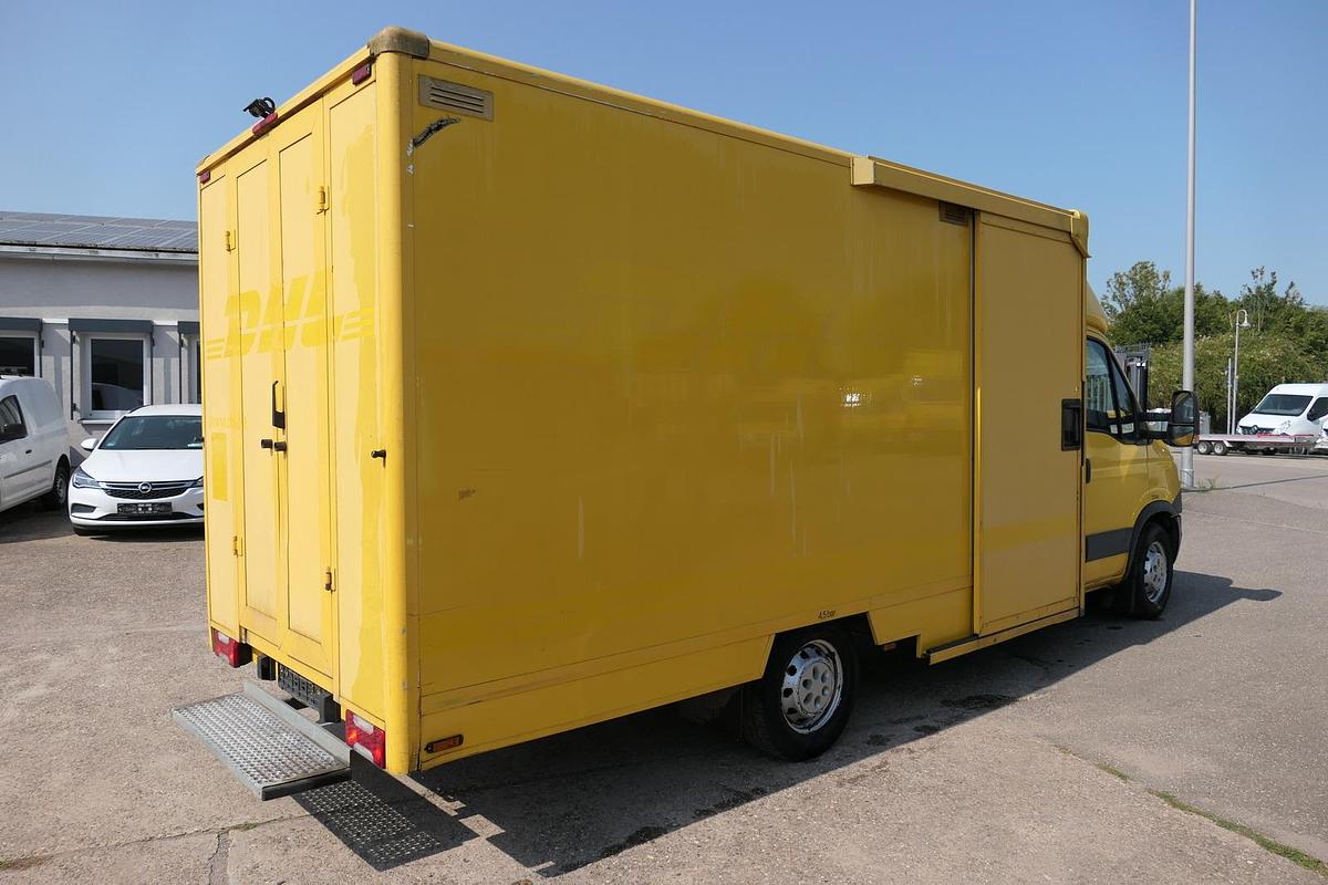 Gebraucht Iveco Daily 35 S11 C30C AUTOMATIK KAMERA Regale LUFT DURCHGANG EURO-5 CoC