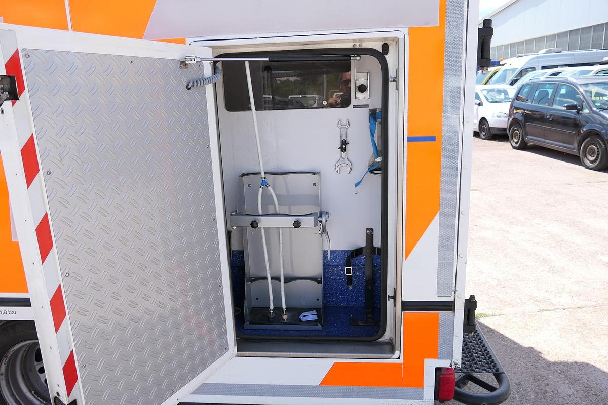 Gebraucht Mercedes-Benz Sprinter 519 CDI Klima Krankenwagen Fahrtec Aufbau