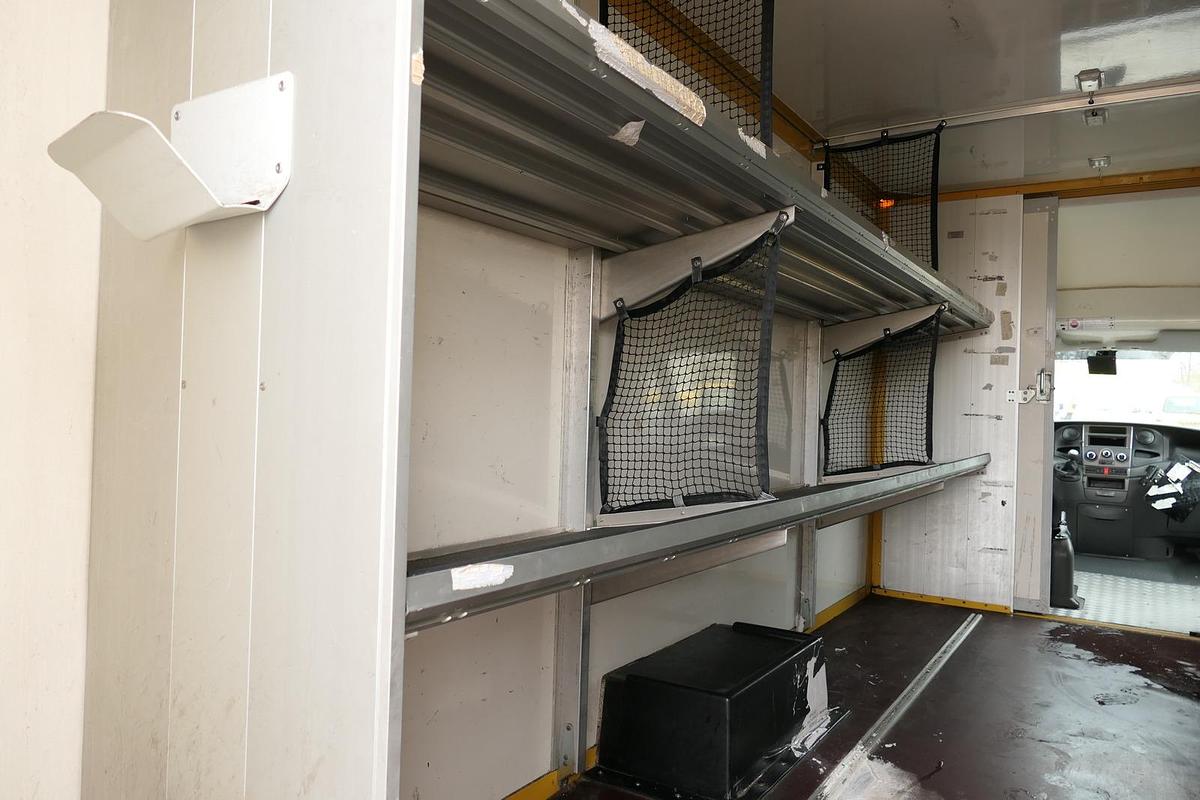 Gebraucht Iveco Daily 35 S11 C30C AUTOMATIK KAMERA Regale LUFT DURCHGANG EURO-5 CoC