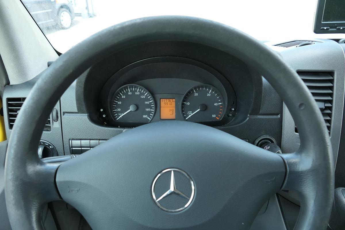 Gebraucht Mercedes-Benz SPRINTER 310 CDI MAXI EURO-5 KOFFER DURCHGANG REGALE KAMERA SERVICE