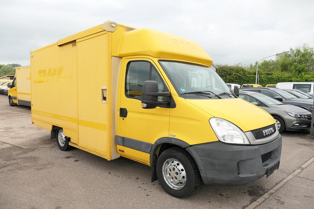 Gebraucht Iveco Daily 35 S11 C30C AUTOMATIK KAMERA MAXI Regale DURCHGANG