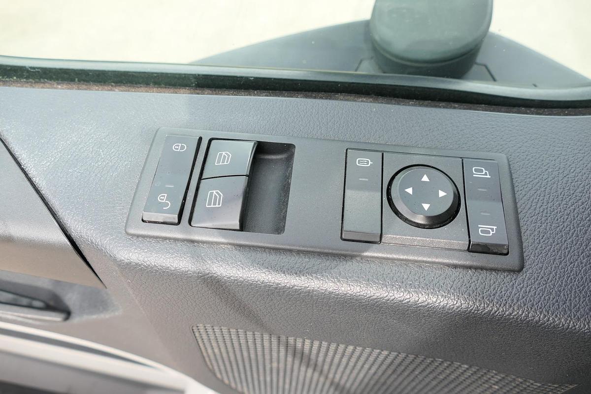 Gebraucht Mercedes-Benz Antos 2540 L KLIMA Palfinger-Kran PK15001L Lenkachse - Alufelgen