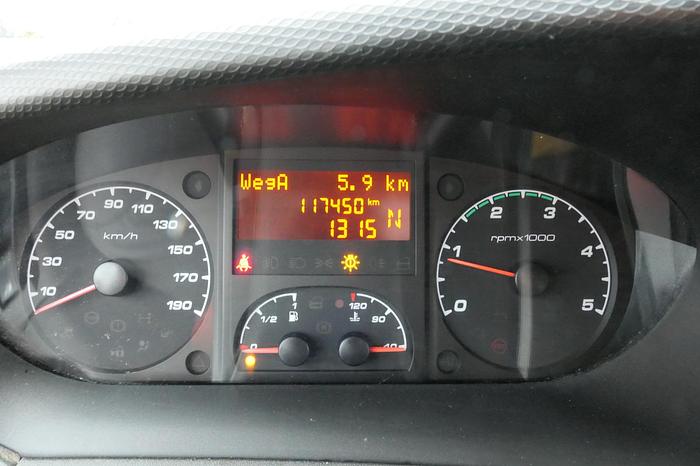 Gebraucht Iveco Daily 35 S11 C30C AUTOMATIK KAMERA Regale LUFT DURCHGANG EURO-5 CoC