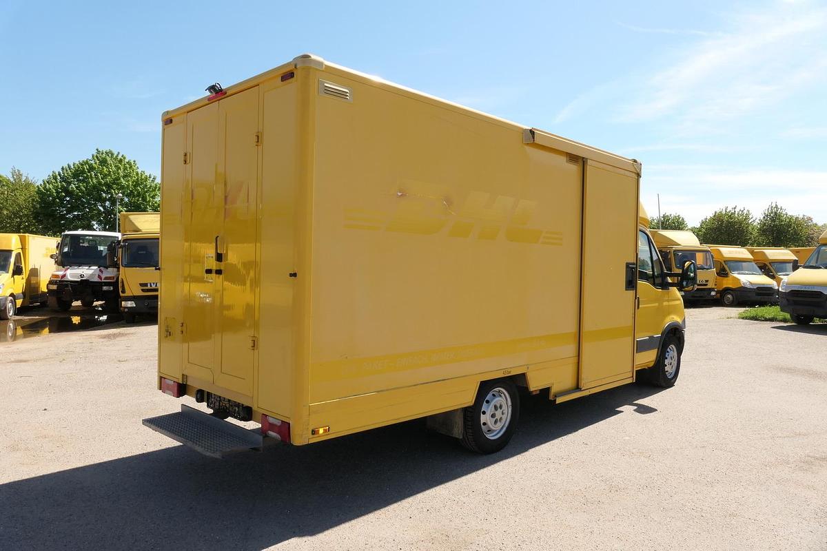 Gebraucht Iveco Daily 35 S11 C30C AUTOMATIK KAMERA Regale LUFT DURCHGANG EURO-5 CoC